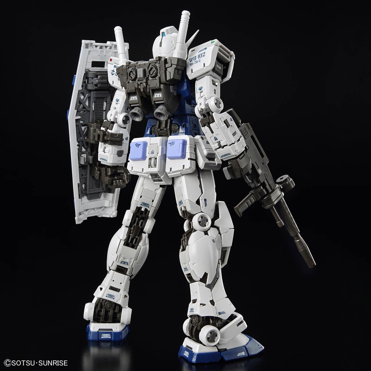 Bandai Spirits RG 1/144 Gundam Base Limited RX-78-2 Ver.2.0 Kit modèle