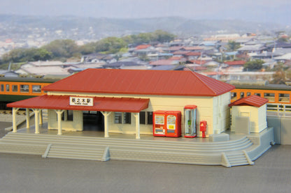 Rokuhan Z Gauge Station Building Set S047-2 in Red by Rokuhan- Japan Figure Store - #1 Bring To You The Best Japanese Goods