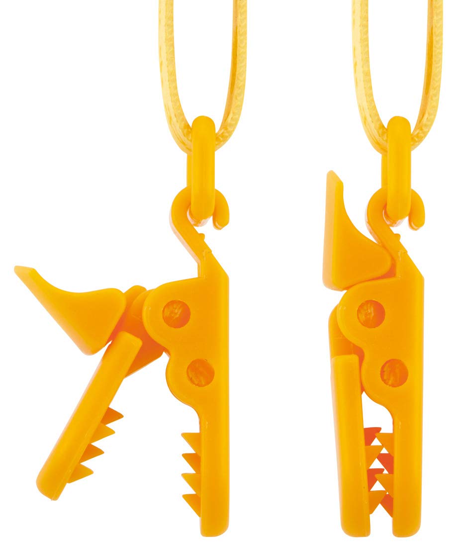 Skater Winnie The Pooh 2-Way Baby Clip Holder Non-Slip Snap Button Set of 2- Japan Figure Store - #1 Bring To You The Best Japanese Goods