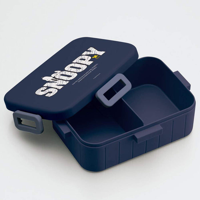 Skater Large Capacity 900ml 1-Tier Snoopy Lunch Box with 4-Point Lock - YZFL9- Japan Figure Store - #1 Bring To You The Best Japanese Goods