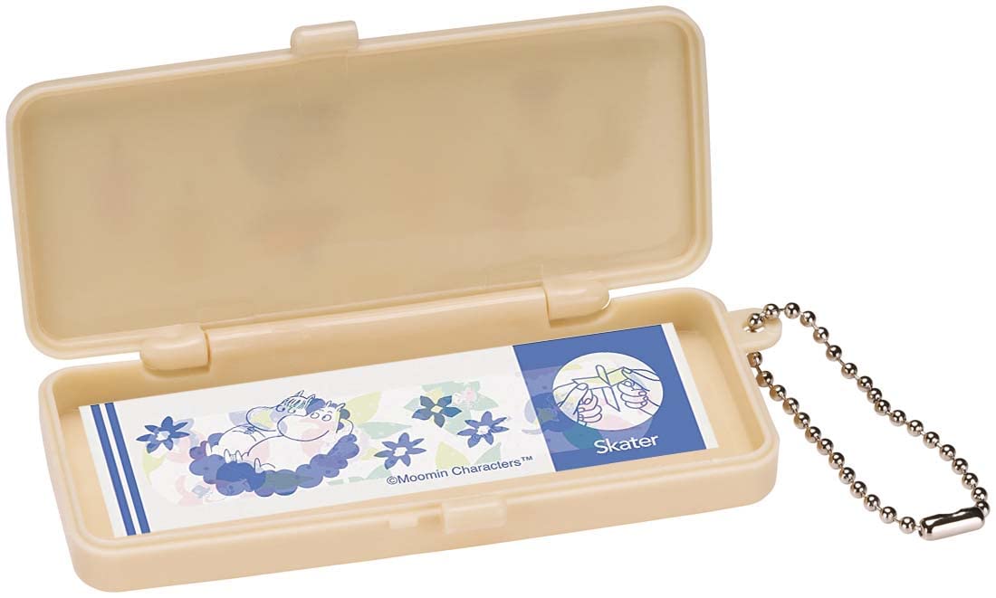 Skater Moomin Zbmlc1-A Multi-use Travel Case for Bandages Medicine and Cotton Swabs with Chain- Japan Figure Store - #1 Bring To You The Best Japanese Goods