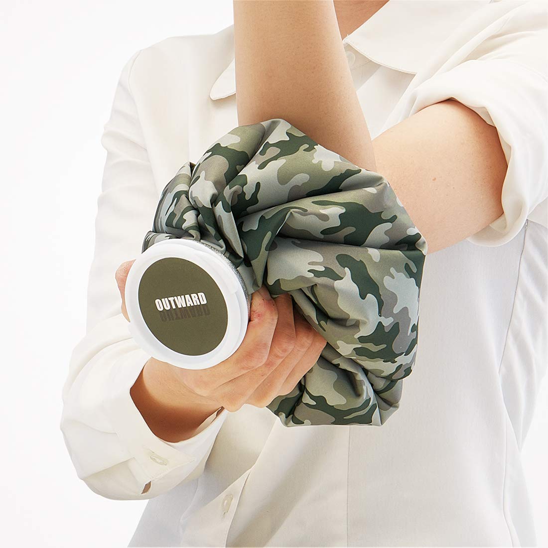 Skater Hello Kitty 15cm Portable Ice Bag - Compact Skater Ice Bag S- Japan Figure Store - #1 Bring To You The Best Japanese Goods