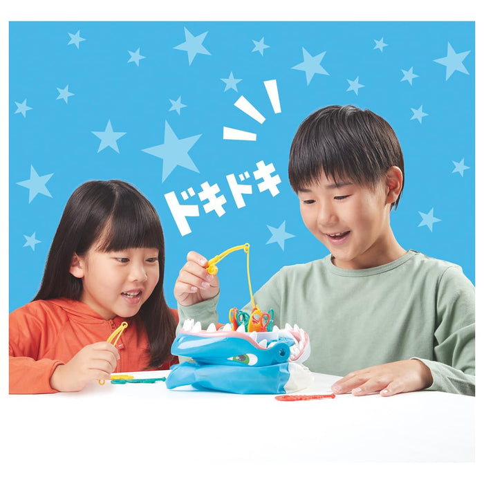 Takara Tomy Shark Pac-Un Thrilling Game for Kids and Family Fun