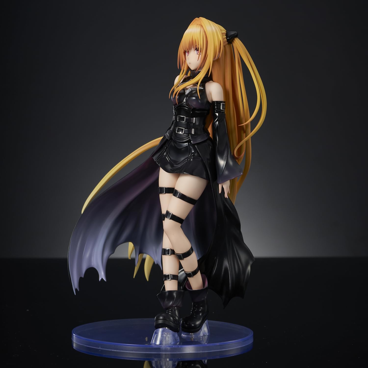 Union Creative To Love-Ru Darkness Golden Darkness Black Trans PVC Figure