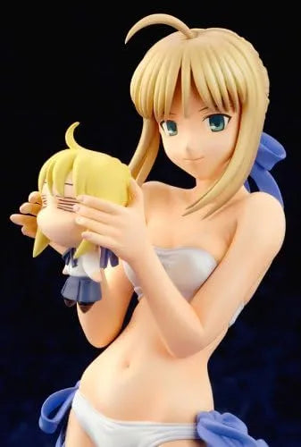 Alter Fate Hollow Ataraxia Saber Swimsuit Ver 16 Scale PVC Figure