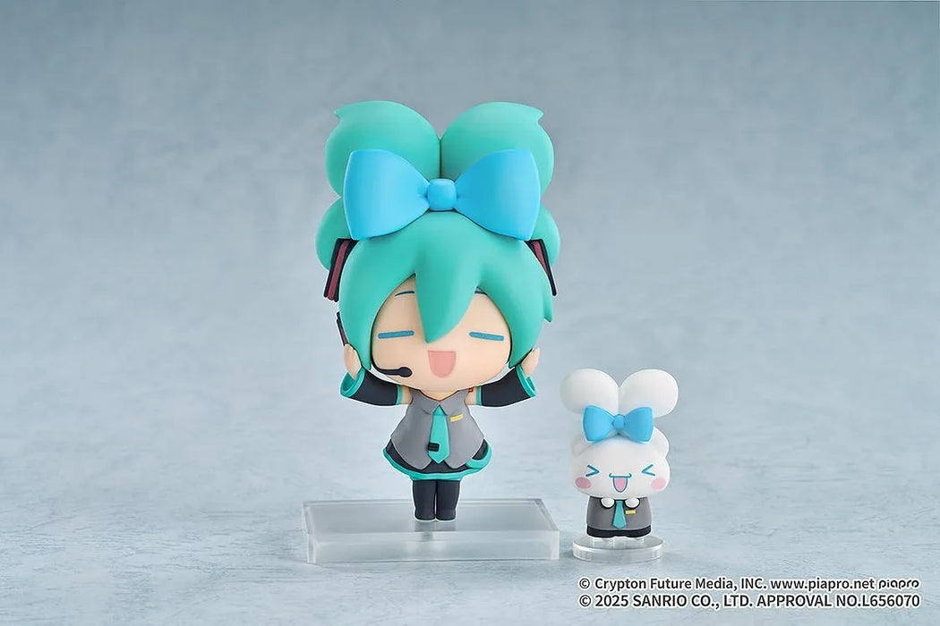 Good Smile Company Hatsune Miku x Cinnamorol Figure Plastic Prepainted