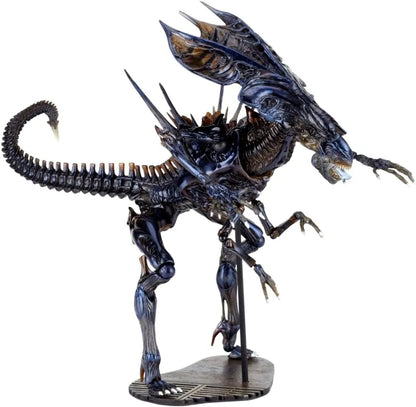 Kaiyodo Revoltech Series No.018 Alien Queen Action Figure