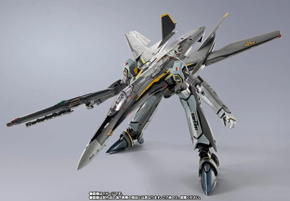 Tamashii Nations Macross F-25S Armored Messiah Valkyrie Figure