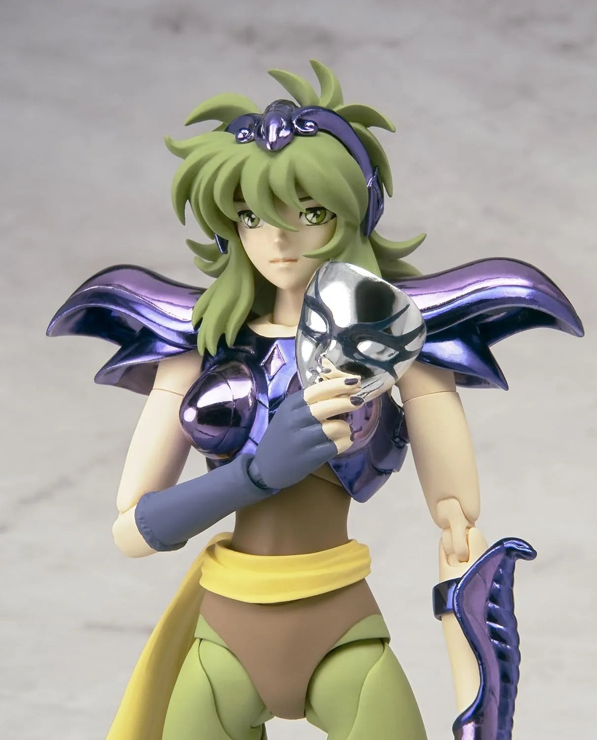 Tamashii Nations Saint Seiya Myth Cloth Opukus Shaina & Cassios Figure