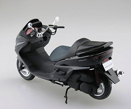 Aoshima 1/12 Bike Yamaha Majesty C With Custom Parts Plastic Model Kit