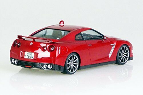Aoshima 1/24 Abunai Deka R35 Gt-r Plastic Model Kit