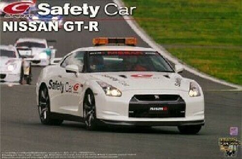 Aoshima 1/24 Nissan Gt-r Super Gt Safetycar Model Car