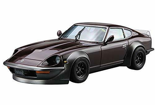 Aoshima 1/24 Scale Nissan S30 Fairlady Z Aero Custom 1975 Plastic Model Kit