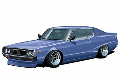 Aoshima 1/24 Skyline Ken & Mary 2dr Model Car