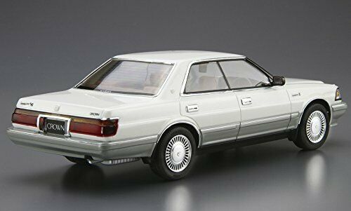 Aoshima 1/24 Toyota Uzs131 Crown Royal Saloon G '89 Plastic Model Kit