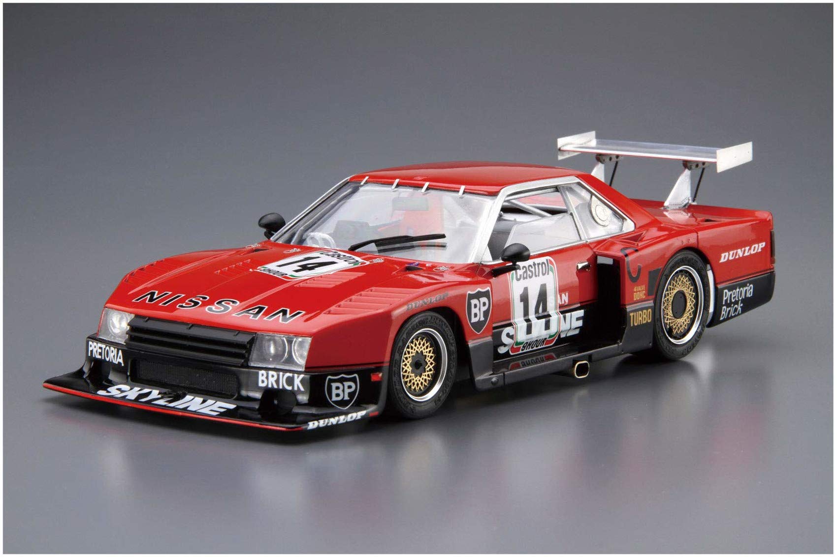 AOSHIMA The Model Car 1/24 Nissan R30 Skyline Turbo Kyalami-9H Endurance '82 Plastic Model- Japan Figure Store - #1 Bring To You The Best Japanese Goods