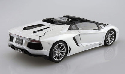 AOSHIMA The Super Car 1/24 Lamborghini Aventador Lp700-4 Roadster 2012 Plastic Model- Japan Figure Store - #1 Bring To You The Best Japanese Goods