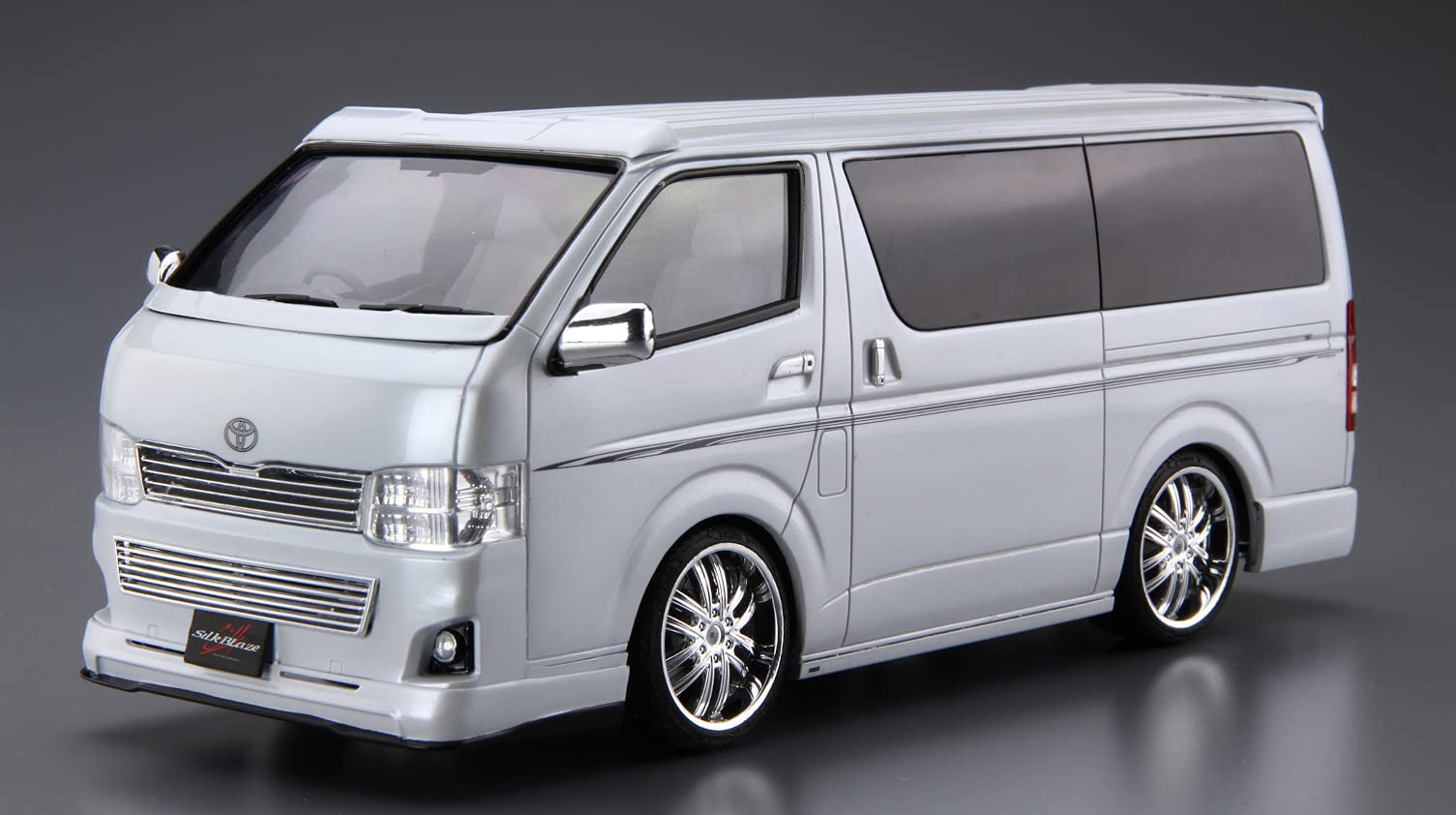 AOSHIMA The Tuned Car No.28 1/24 Silk Blaze Trh200V Hiace Ver. Iii '10 Toyota Plastic Model- Japan Figure Store - #1 Bring To You The Best Japanese Goods