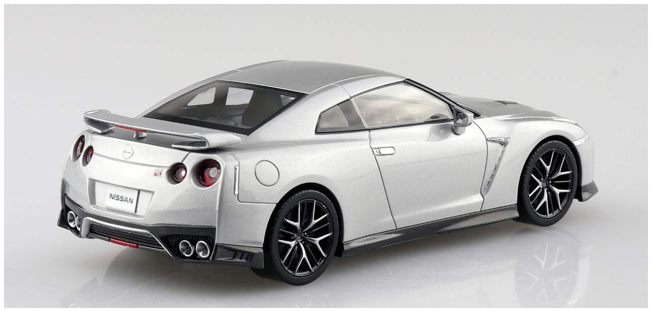 AOSHIMA 56400 07-D Nissan Gt-R Ultimate Metal Silver 1/32 Scale Pre-Painted Snap-Fit Kit- Japan Figure Store - #1 Bring To You The Best Japanese Goods