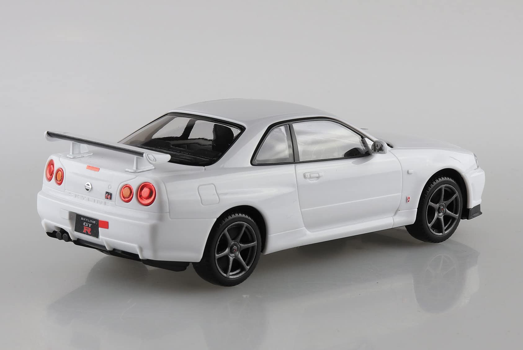 AOSHIMA The Snap Kit 1/32 Nissan R34 Skyline Gt-R White Plastic Model- Japan Figure Store - #1 Bring To You The Best Japanese Goods