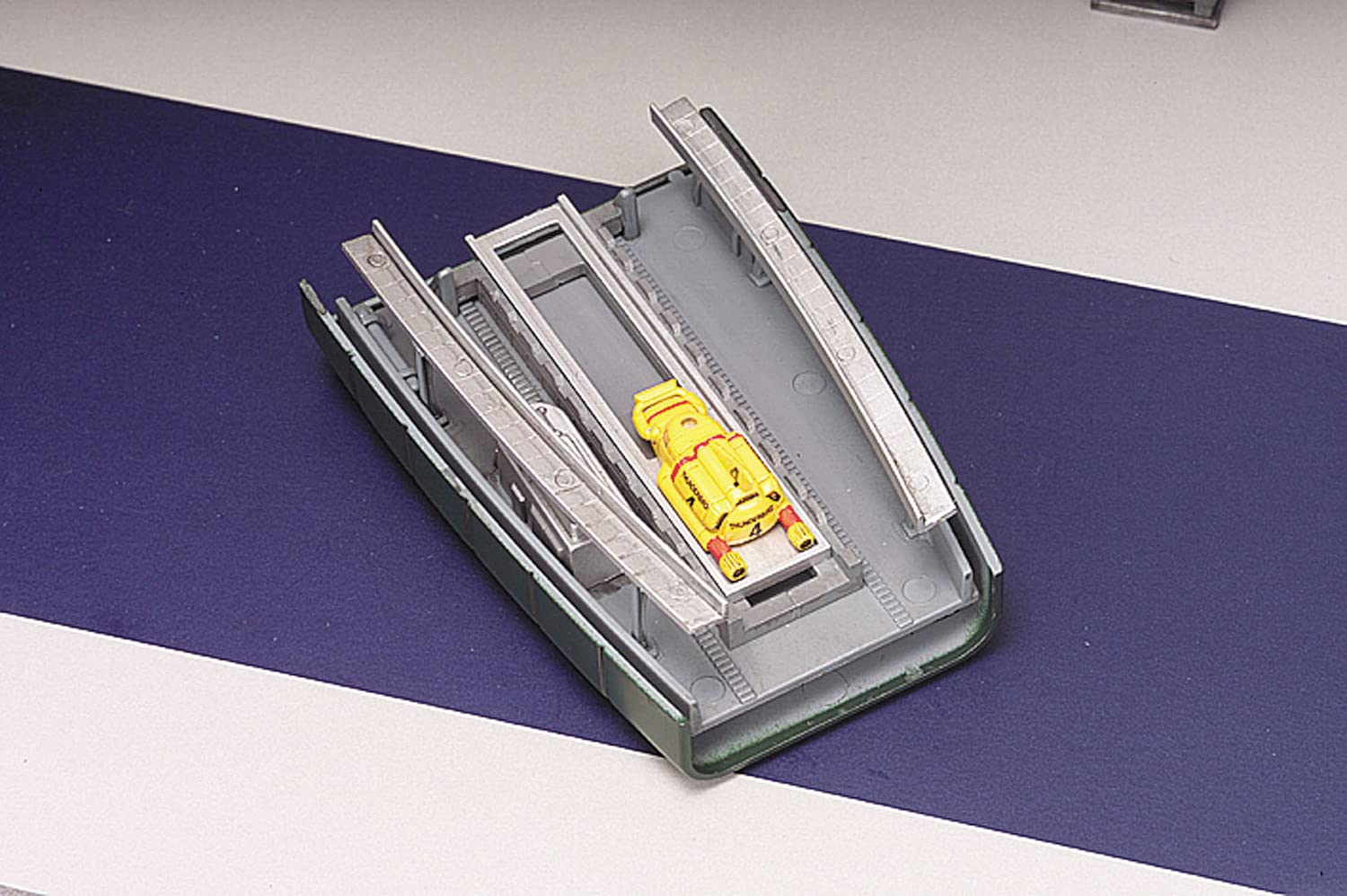 AOSHIMA Thunderbirds 1/350 Thunderbird No.2 & 4 Plastic Model- Japan Figure Store - #1 Bring To You The Best Japanese Goods