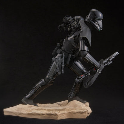 Kotobukiya Japan Artfx Star Wars Death Trooper Specialist 1/7 Pvc Figure- Japan Figure Store - #1 Bring To You The Best Japanese Goods