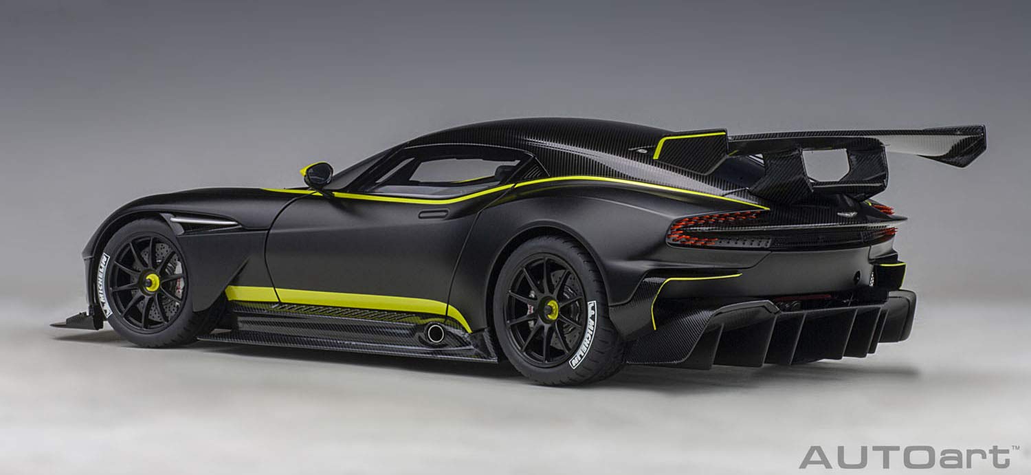 Autoart 1/18 Aston Martin Vulcan Matte Black/Lime Green Stripe- Japan Figure Store - #1 Bring To You The Best Japanese Goods