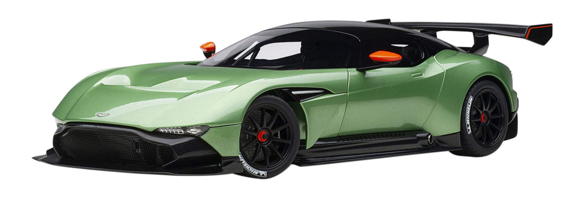 Autoart 1/18 Aston Martin Vulcan Metallic Green- Japan Figure Store - #1 Bring To You The Best Japanese Goods