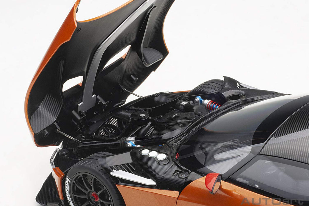 Autoart 1/18 Aston Martin Vulcan Orange- Japan Figure Store - #1 Bring To You The Best Japanese Goods