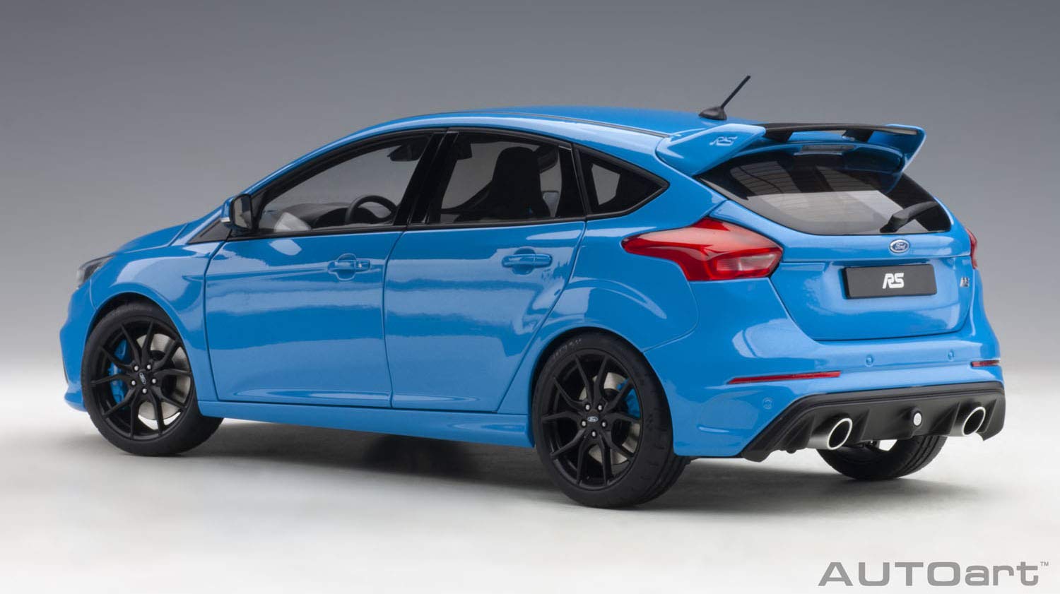 Autoart 1/18 Ford Focus RS Blue- Japan Figure Store - #1 Bring To You The Best Japanese Goods