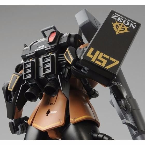 Bandai Mg 1/100 Ms-06r-2 Zaku Ii Gabby Hazard's Custom Plastic Model Kit- Japan Figure Store - #1 Bring To You The Best Japanese Goods