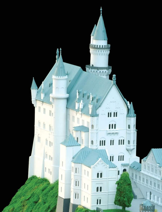 DOYUSHA European Royal Castle Neuschwanstein Color Ver 1/220 Scale Plastic Model- Japan Figure Store - #1 Bring To You The Best Japanese Goods