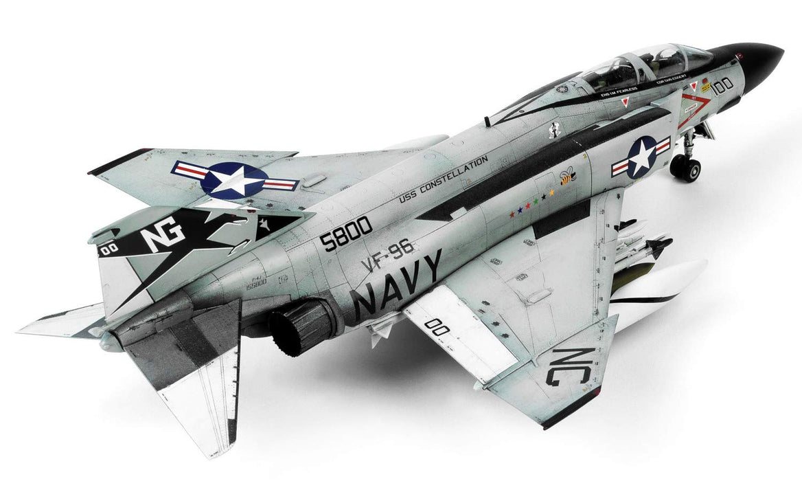DOYUSHA Usn F-4J Phantom Ii `Showtime 100` 1/72 Scale Plastic Model- Japan Figure Store - #1 Bring To You The Best Japanese Goods