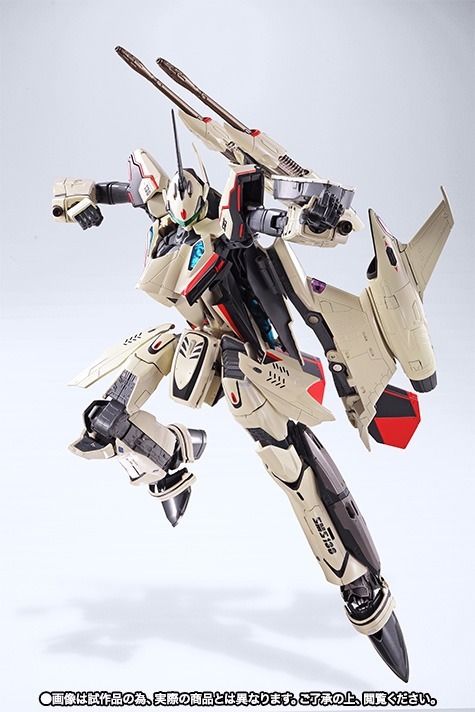 Dx Chogokin Macross 30 Yf-29 Durandal Valkyrie Isamu Custom Action Figure Bandai- Japan Figure Store - #1 Bring To You The Best Japanese Goods
