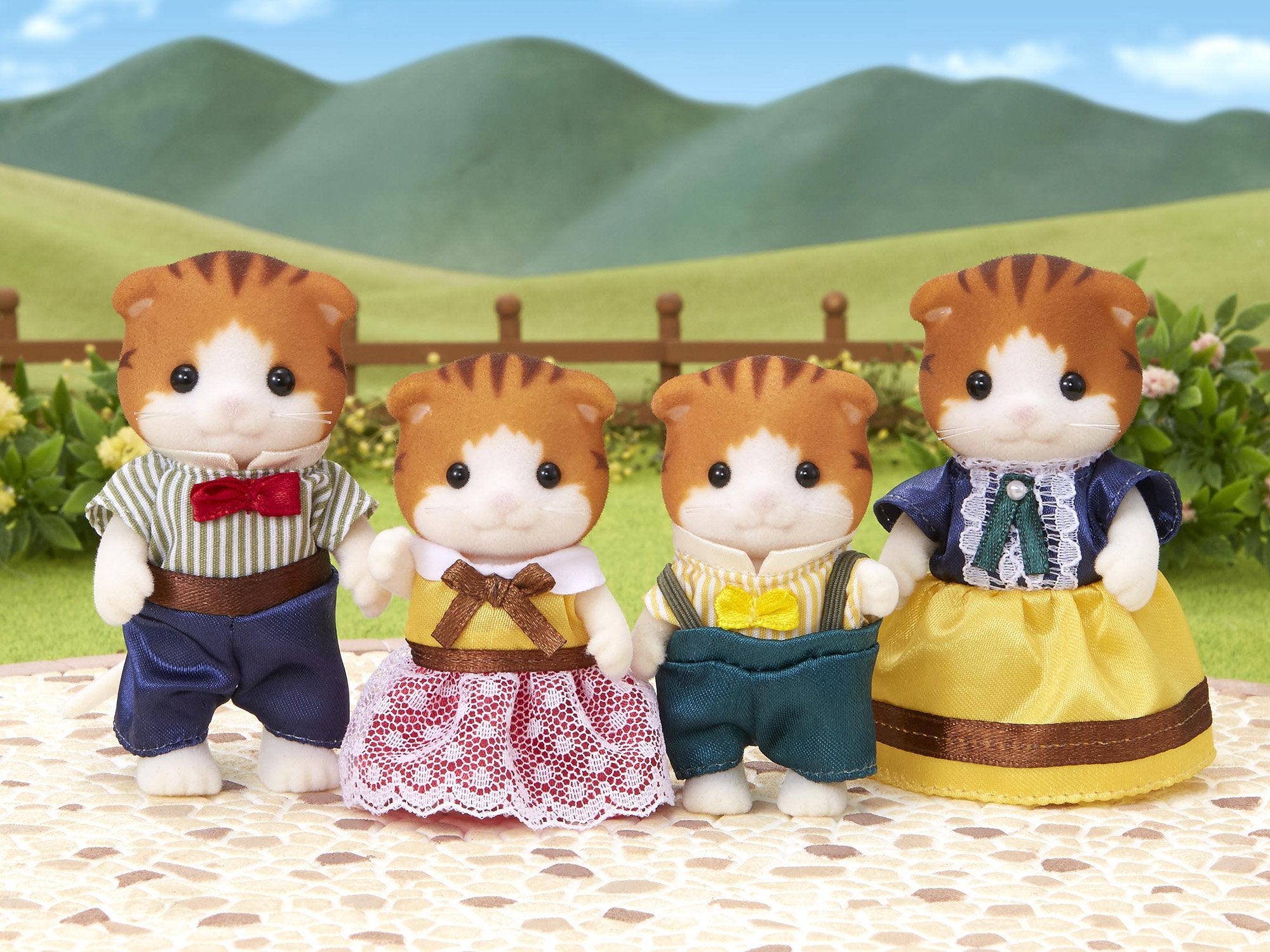 Epoch Sylvanian Families Maple Cat Family Doll FS-30- Japan Figure Store - #1 Bring To You The Best Japanese Goods