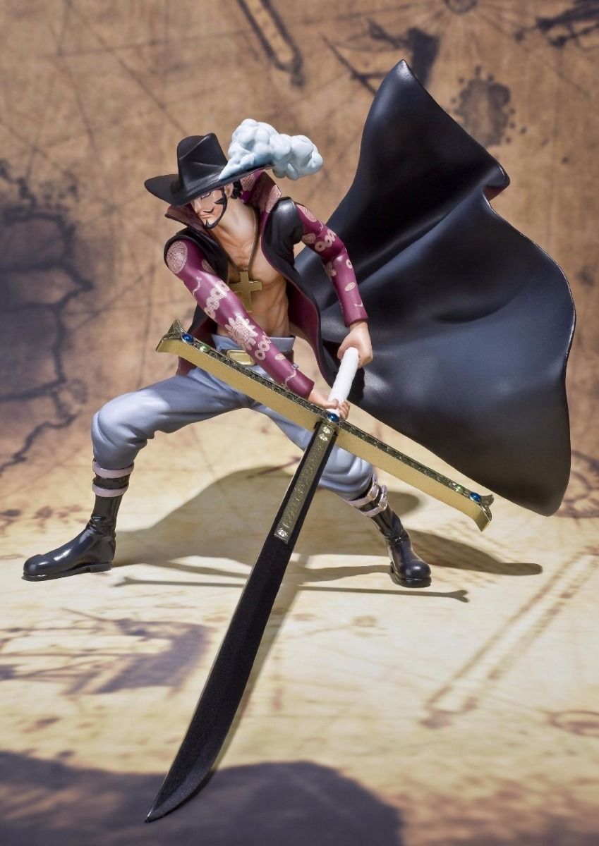 Figuarts Zero One Piece Dracule Mihawk Battle Ver Pvc Figure Bandai- Japan Figure Store - #1 Bring To You The Best Japanese Goods