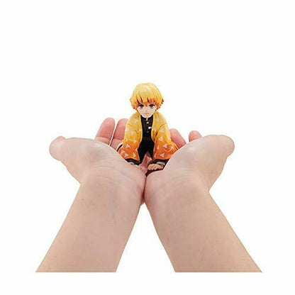 G.e.m. Series Demon Slayer: Kimetsu No Yaiba Zenitsu On Palm Figure- Japan Figure Store - #1 Bring To You The Best Japanese Goods