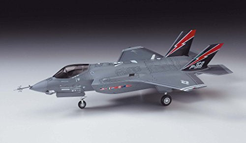 Hasegawa 1/72 F-35a Lightning Ii Prototype Model Kit - Japan Figure