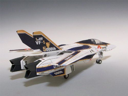 Hasegawa 1/72 Vf-1a Valkyrie 5grand Anniversary Fighter Model Kit- Japan Figure Store - #1 Bring To You The Best Japanese Goods
