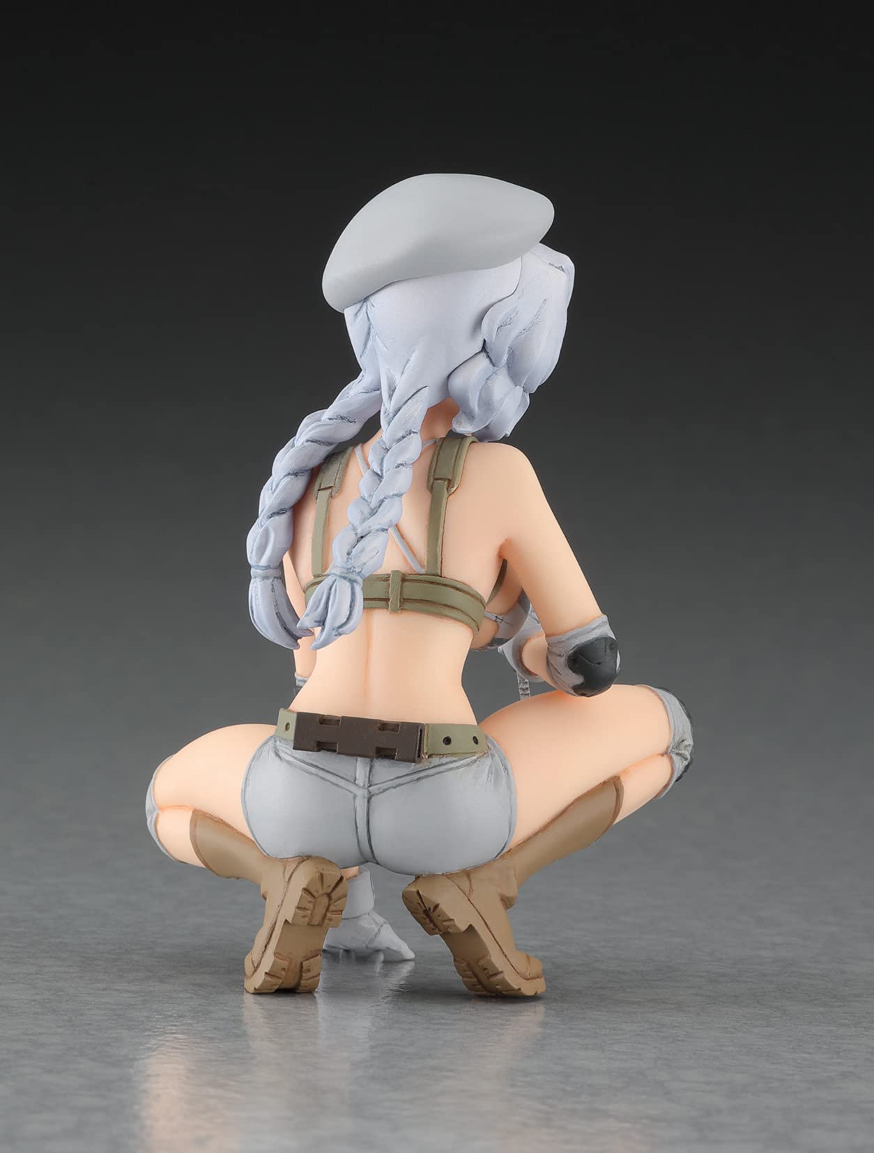 Hasegawa 1/12 Egg Girls Collection No.20 Sasha Ilyushina Army Japanese Plastic Model Kit- Japan Figure Store - #1 Bring To You The Best Japanese Goods