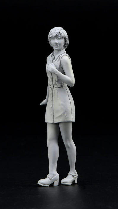 HASEGAWA 1/24 Nissan Fairlady 240Zg W/ '70S Girls Figure Plastic Model- Japan Figure Store - #1 Bring To You The Best Japanese Goods