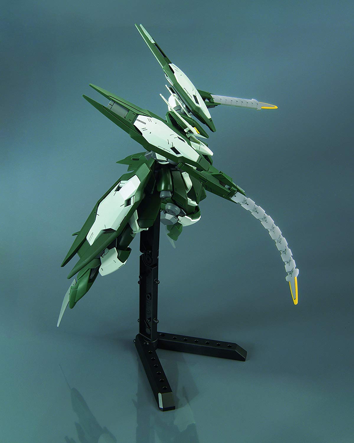 BANDAI Iron-Blooded Orphans 034 Gundam Reginlaze Julia 1/144 Scale Kit- Japan Figure Store - #1 Bring To You The Best Japanese Goods
