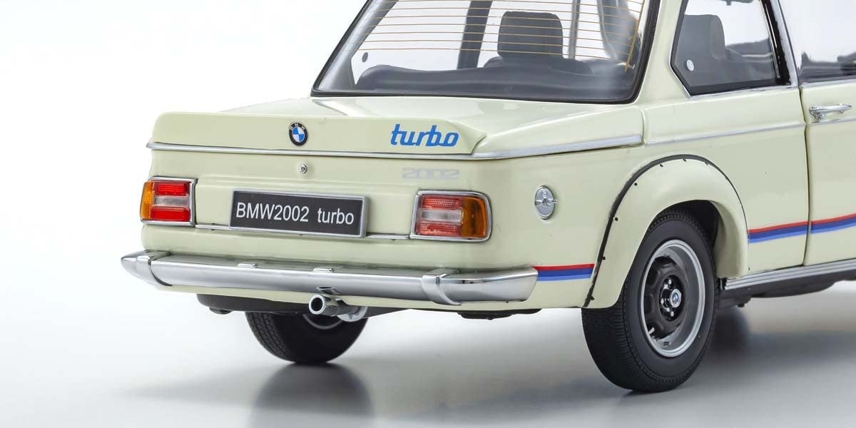 Kyosho 1/18 BMW 2002 Turbo Ks08544W White- Japan Figure Store - #1 Bring To You The Best Japanese Goods
