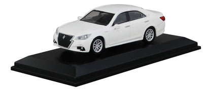 Kyosho Original 1/64 Toyota Crown White Finished Product Limited Ks07042Crw Scale Models- Japan Figure Store - #1 Bring To You The Best Japanese Goods