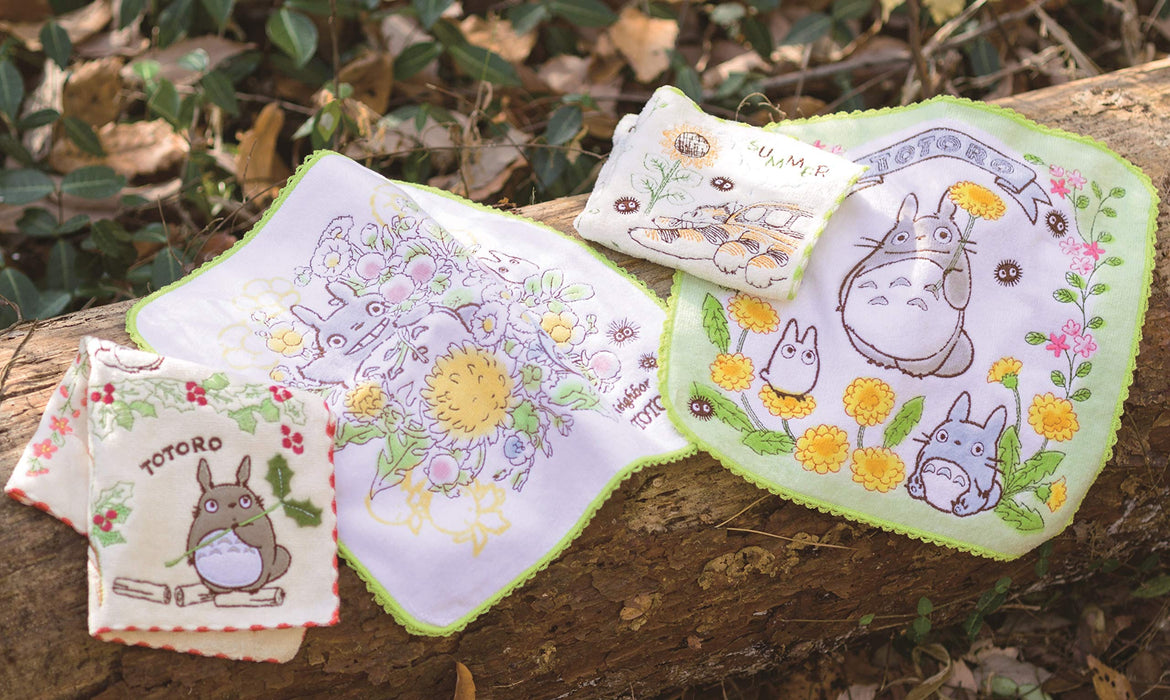 MARUSHIN Mini Towel My Neighbor Totoro Red Wild Strawberry- Japan Figure Store - #1 Bring To You The Best Japanese Goods