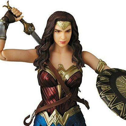 Medicom Toy Mafex No.048 Wonder Woman Wonder Woman Ver. Figure- Japan Figure Store - #1 Bring To You The Best Japanese Goods