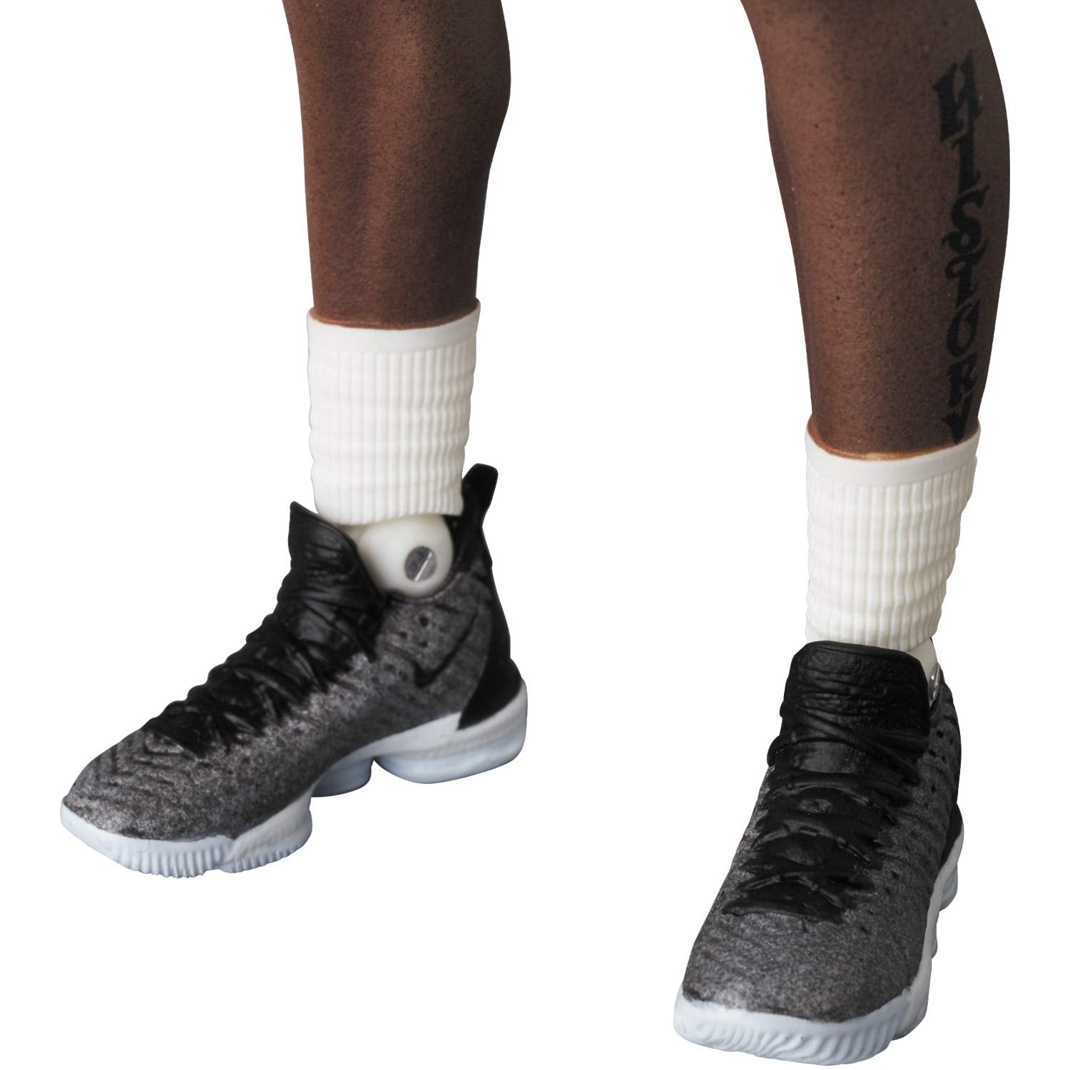 MEDICOM Mafex 127 Lebron James Figure Los Angeles Lakers- Japan Figure Store - #1 Bring To You The Best Japanese Goods