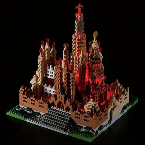 Nanoblock Sagrada Familia Deluxe Edition Nb028- Japan Figure Store - #1 Bring To You The Best Japanese Goods