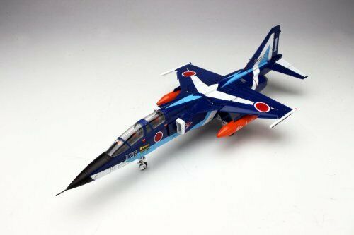 Platz 1/72 Jasdf T-2 Blue Impulse Plastic Model Kit - Japan Figure