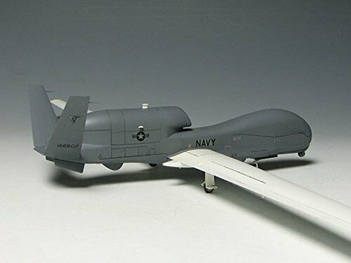 Platz Rq-4n Global Hawk 1/72 Scale Ac-5 Plastic Model Kit- Japan Figure Store - #1 Bring To You The Best Japanese Goods